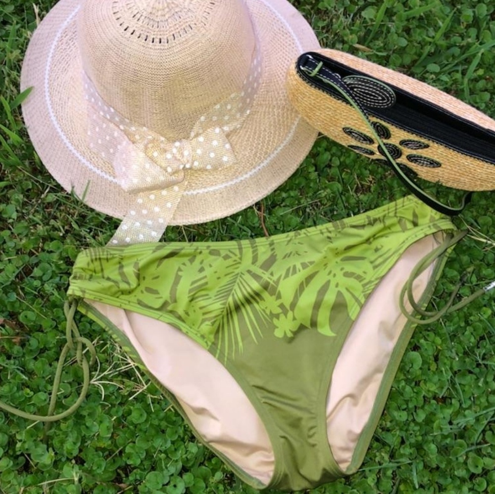 Victoria secret swimming bottom